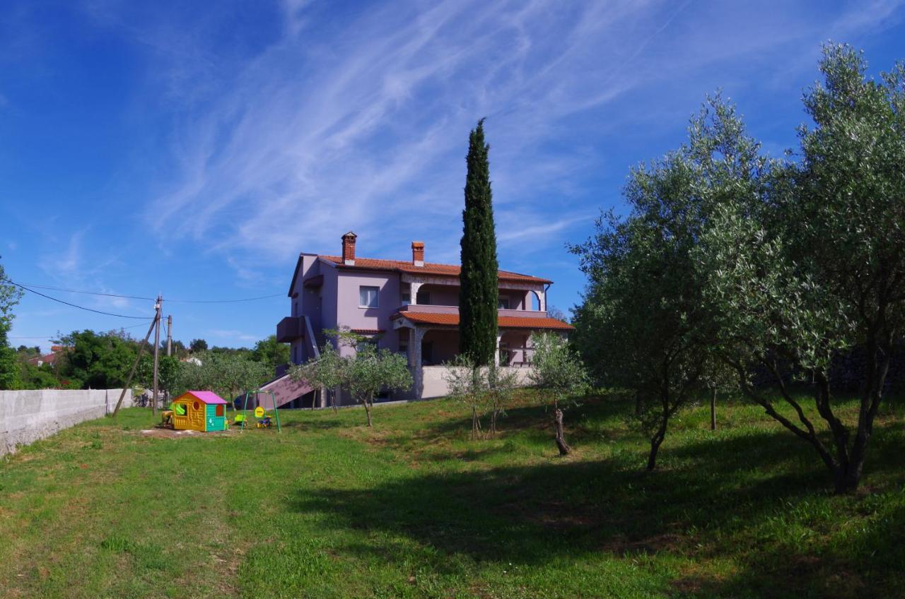 Apartments Nikolina Rakalj Экстерьер фото