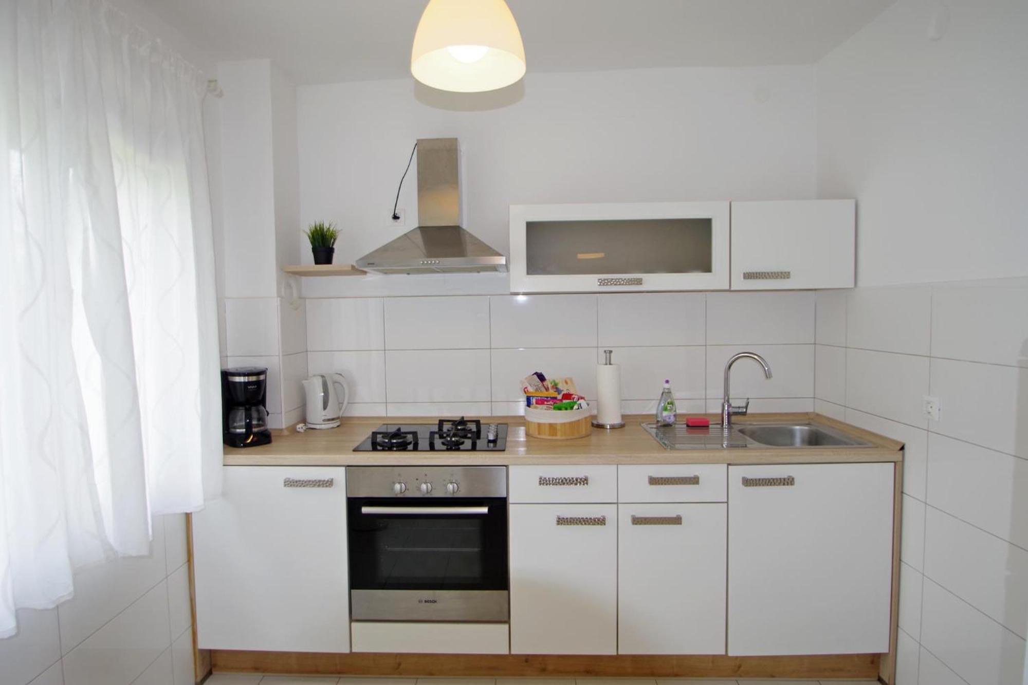 Apartments Nikolina Rakalj Экстерьер фото