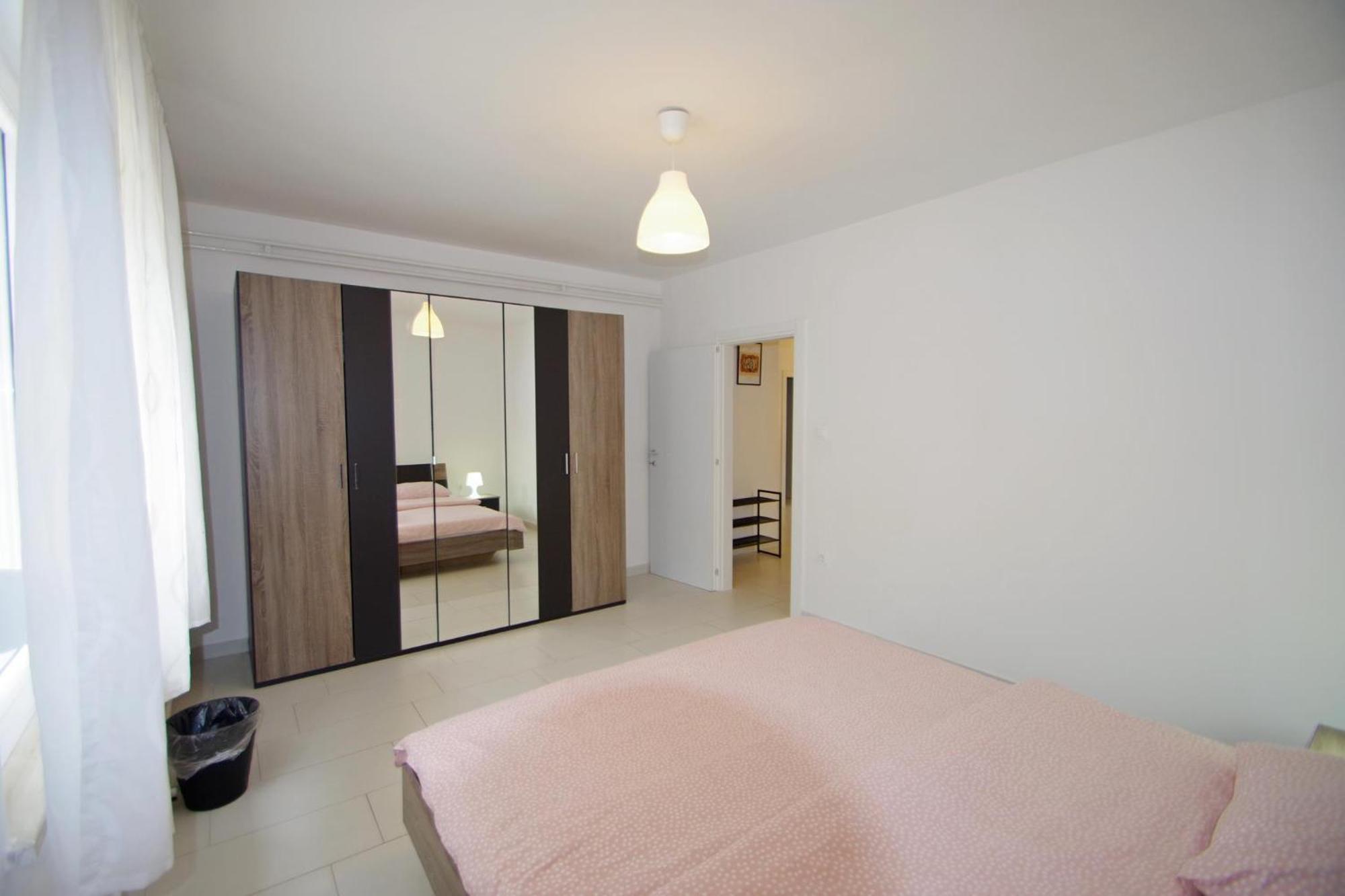 Apartments Nikolina Rakalj Экстерьер фото
